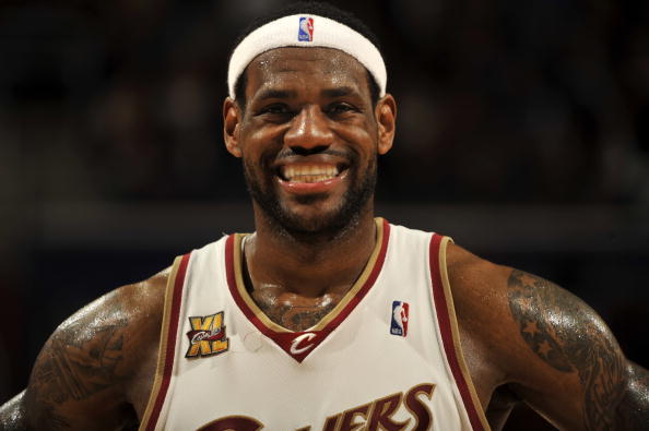 纳致敬伊涅 纳致敬伊涅