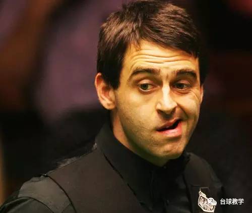 育场内数万 育场内数万