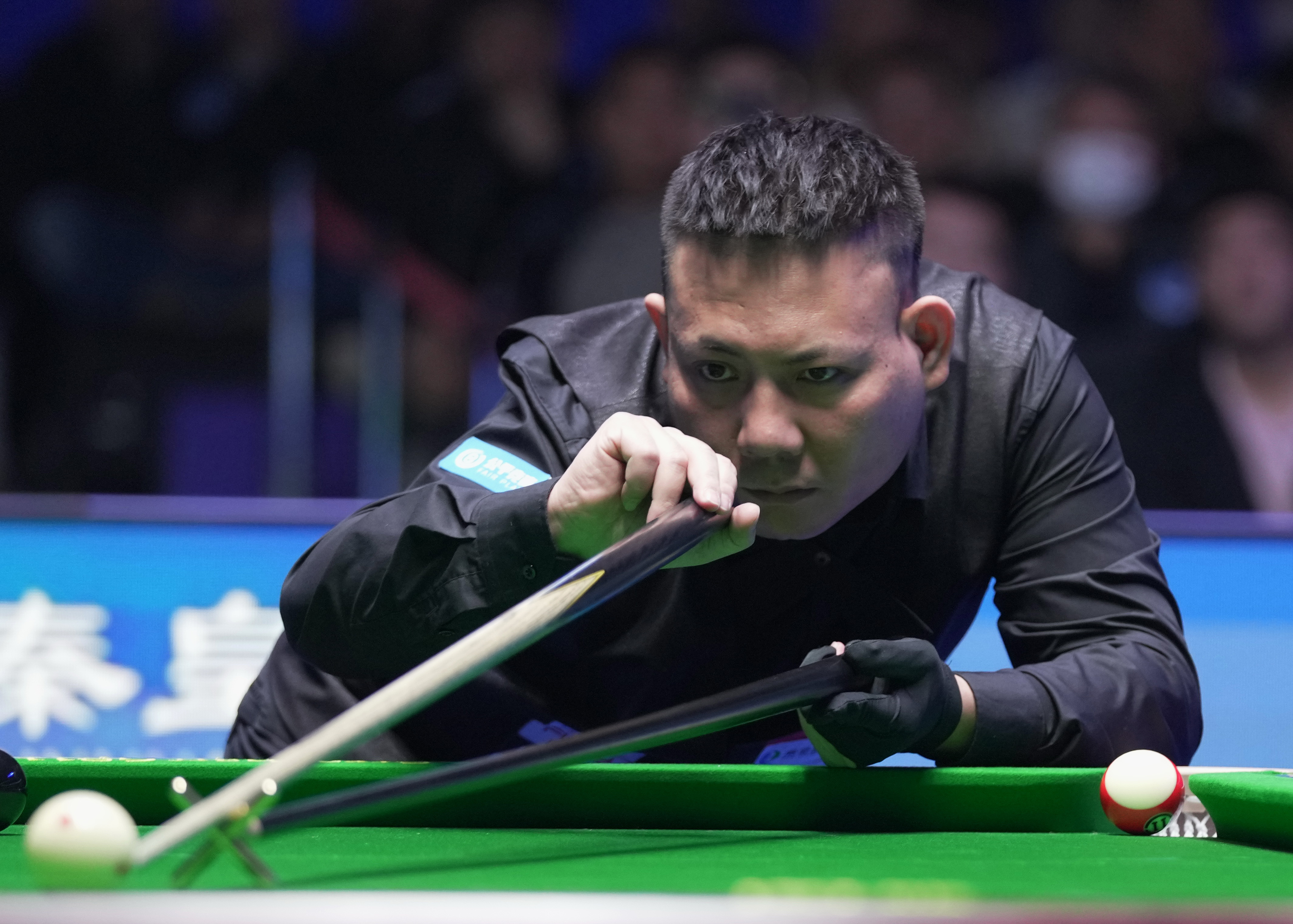 进一步激化 进一步激化