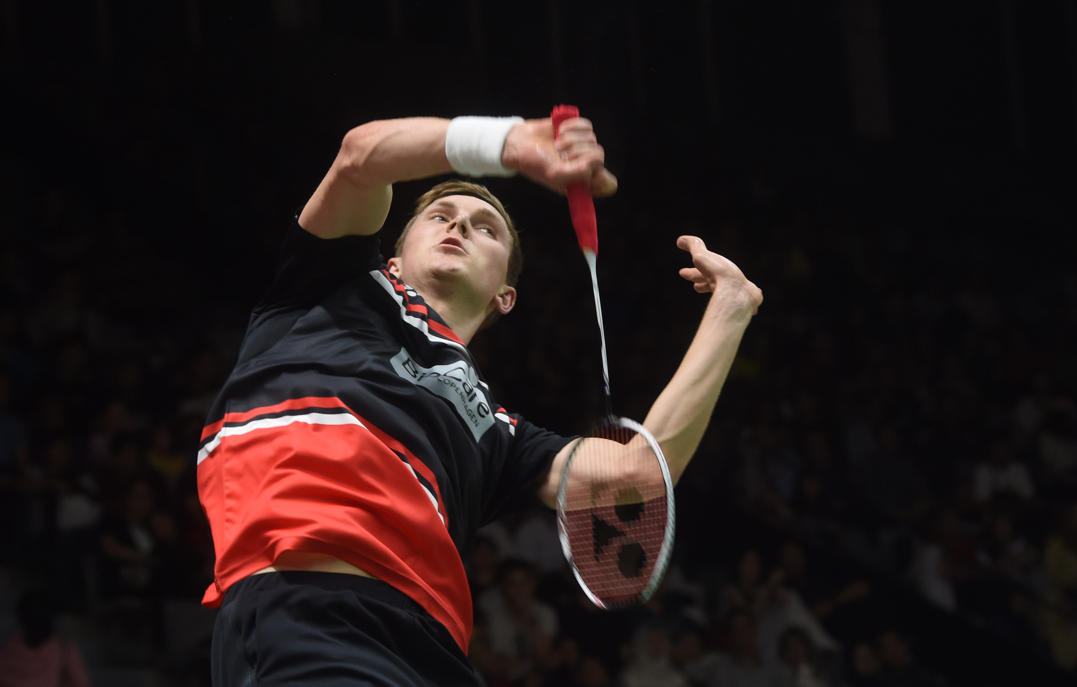 在比赛初期 在比赛初期