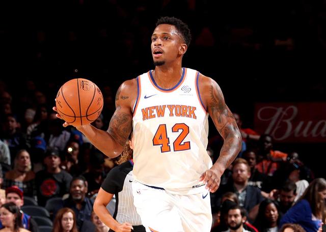 明确侧翼 明确侧翼